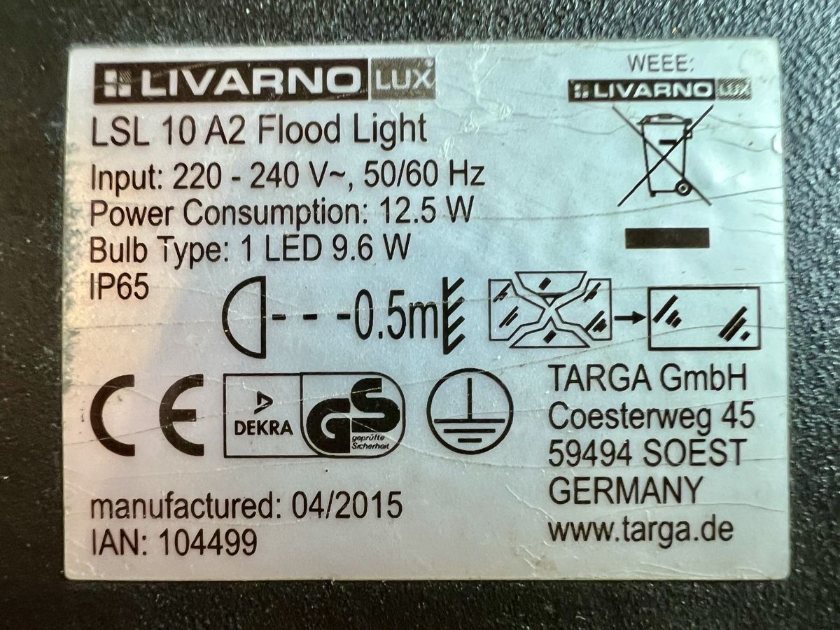 Lampade: LED Fluter 10W schwarz – Usato da Opfikon venduto da lsp01 4