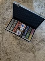 Poker Koffer mit Chips und Karten neu 