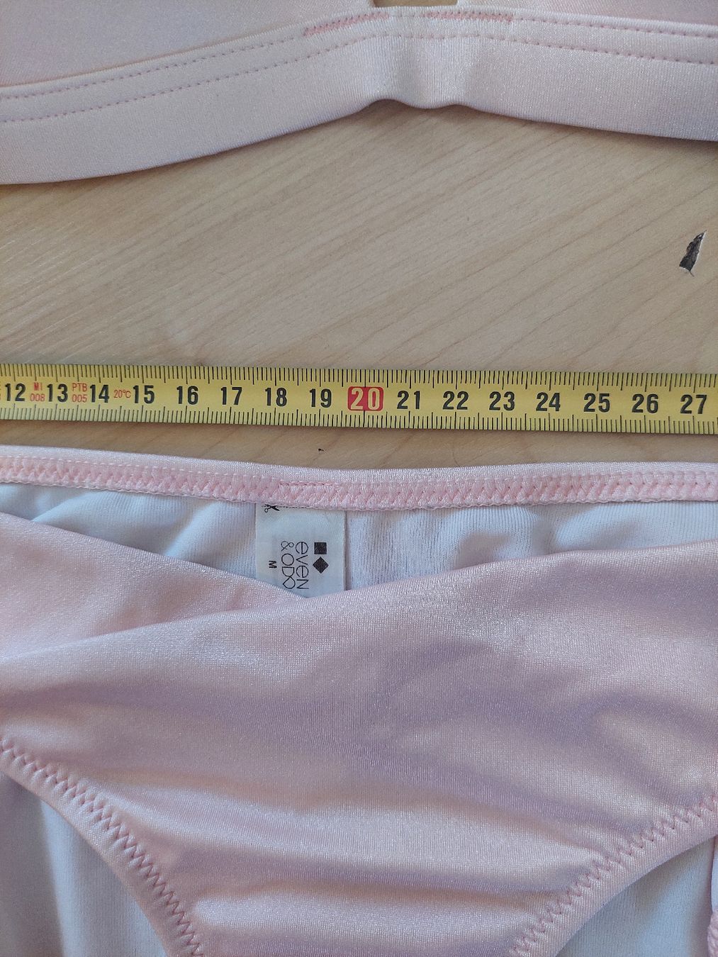 Badekleider & Bikinis: Bikini rosa Grösse M – Gebraucht aus Gränichen von JaelRoost 1
