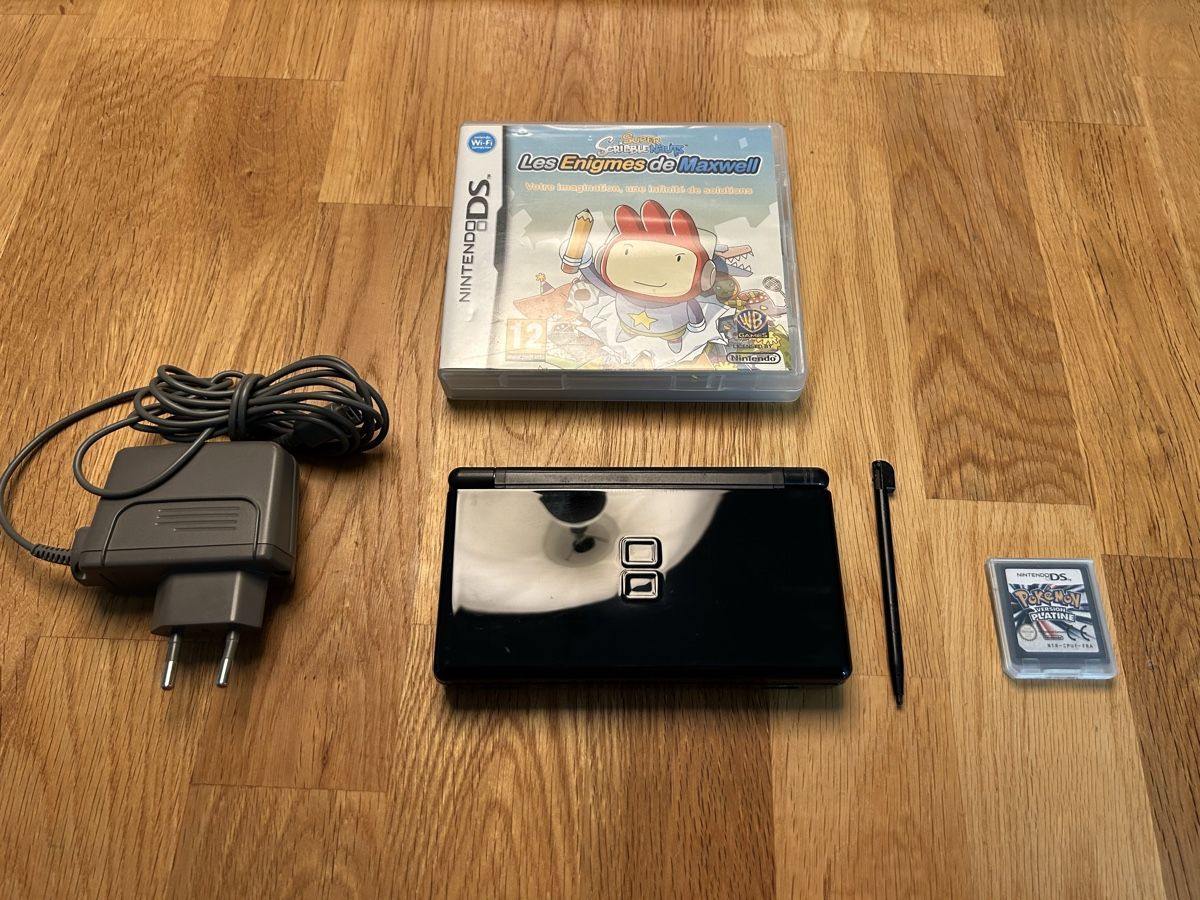 Nintendo Console: Nintendo DS lite  – Usato da Cugnasco venduto da Sim_2002
