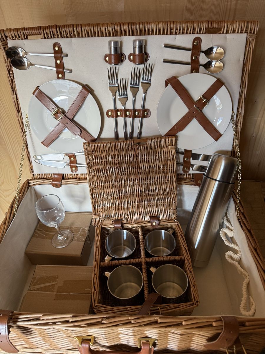 Altro per la casa: Cesto da Picnic – Nuovo e nell'imballaggio originale da Mesocco venduto da Jeyess 1