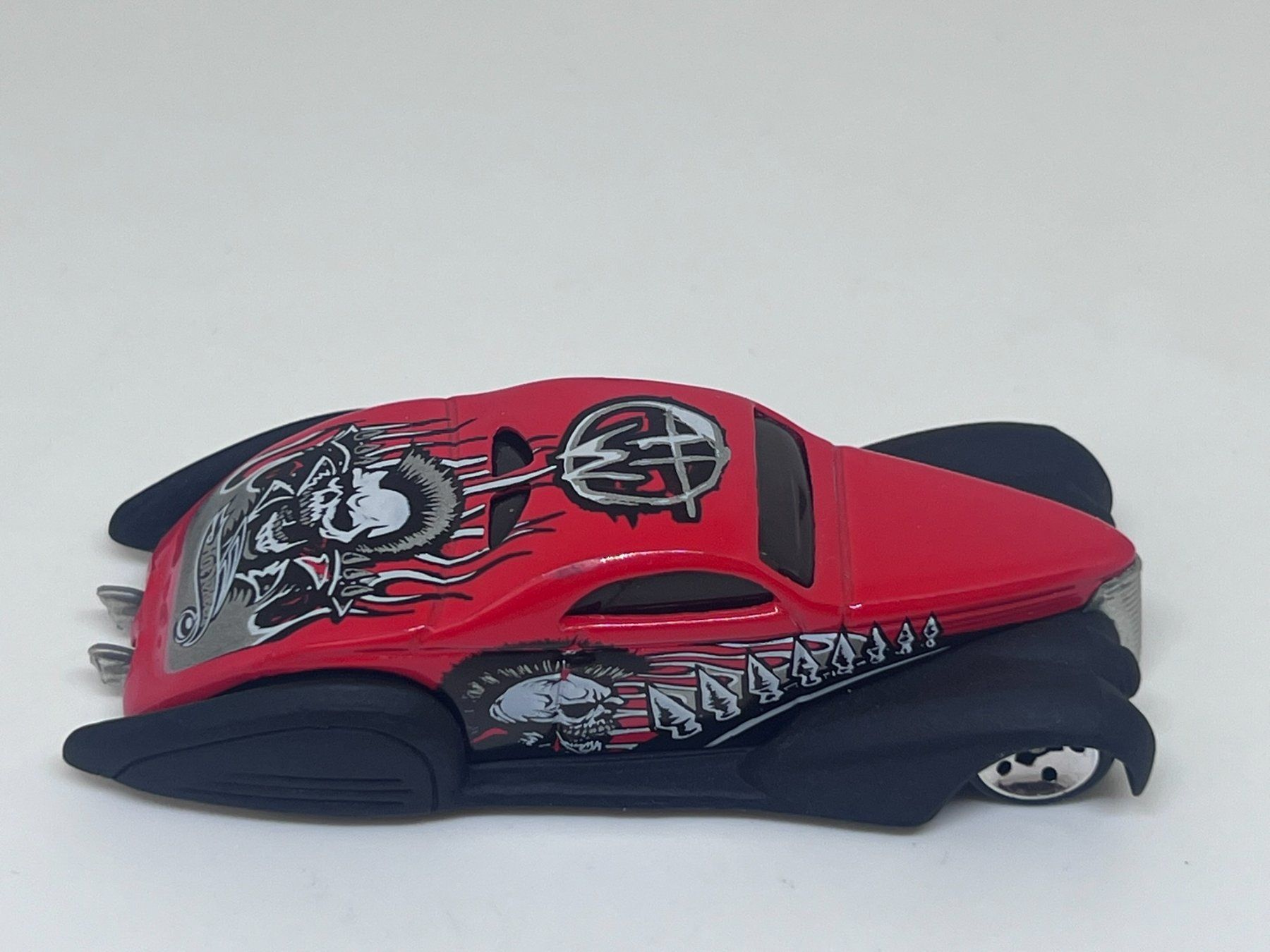 Hot Wheels Modellini d'auto: Hot Wheels Swoop Coupe #138 – Usato da Wildegg venduto da LaaBoutique 1