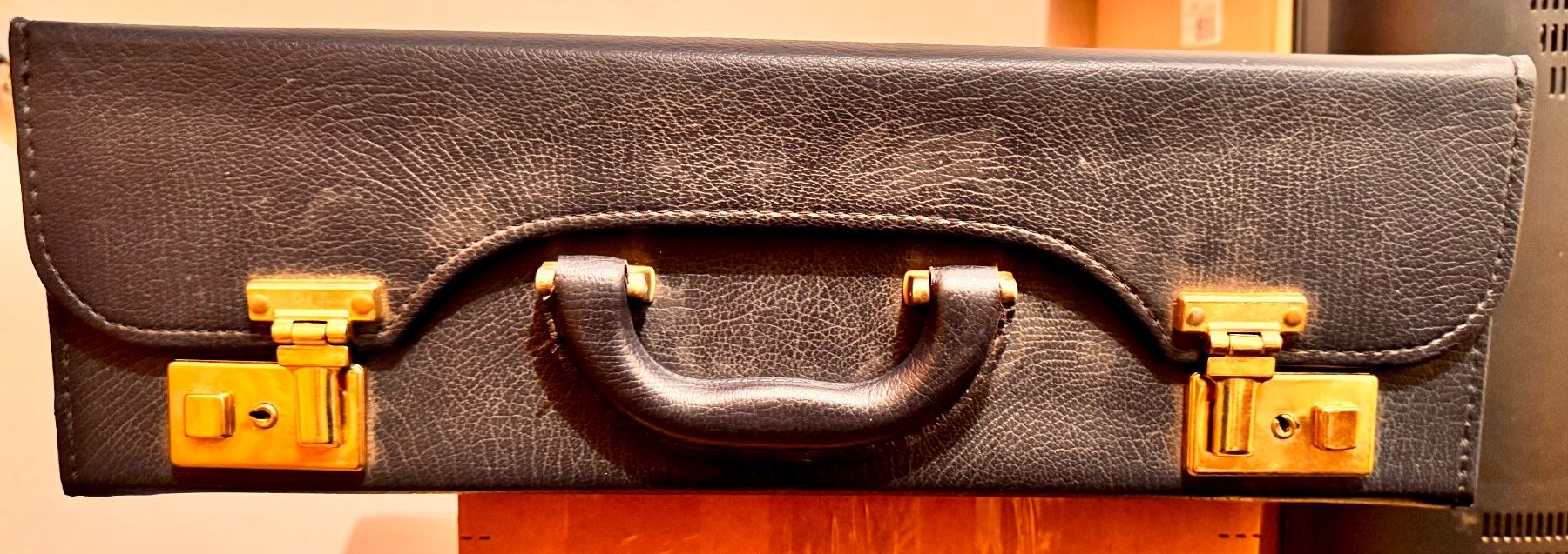 Koffer & Taschen: Polydono Aktenkoffer – Gebraucht aus Hermetschwil-Staffeln von Mobile2013 3