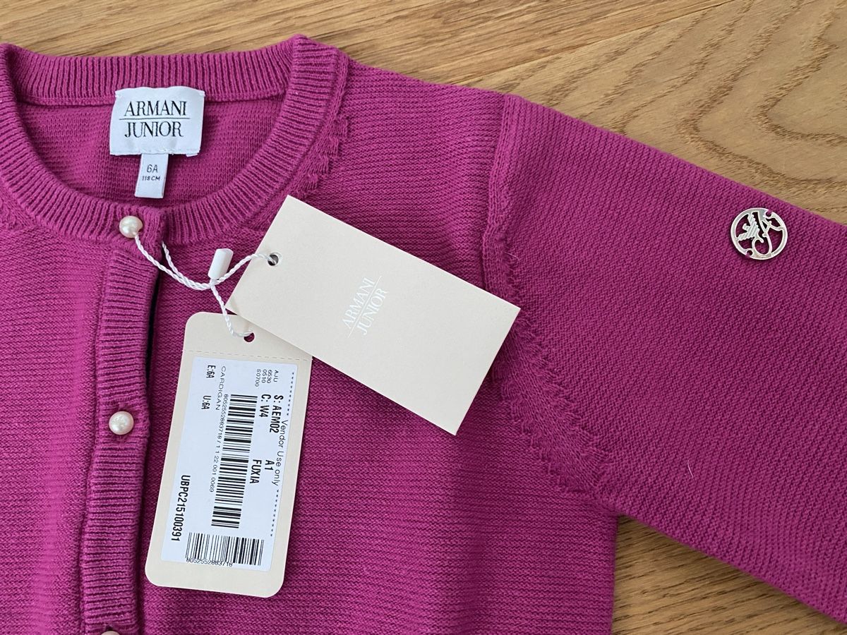 Armani Pullover & Sweatshirts: Armani Junior Strickjacke Gr. 116 Neu! – Gebraucht aus Genthod von Tidus04 1
