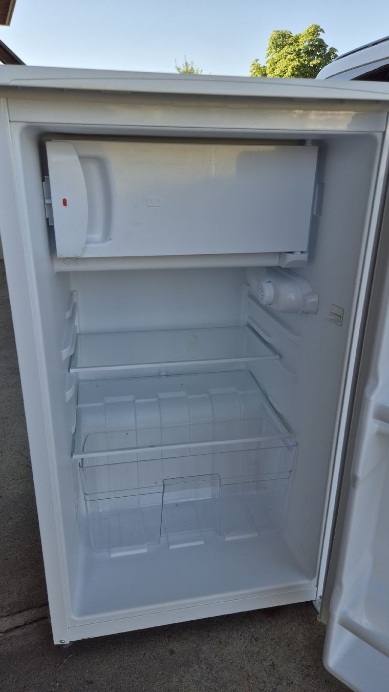 Frigoriferi: Kühlschrank MIOA STAR weiss gebraucht. – Usato da Bern venduto da Waberi 3