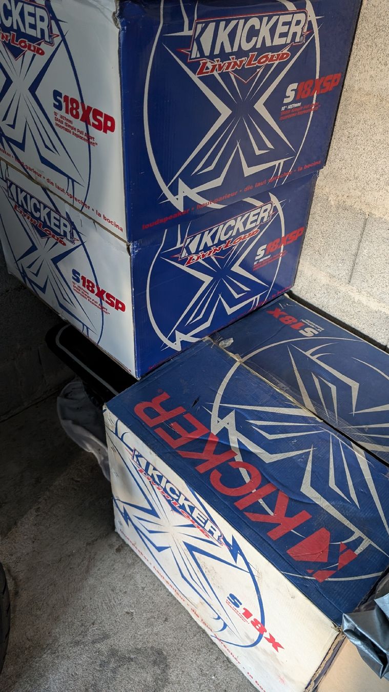 Casse acustiche: Kicker Solo X 18" - 5000Wrms – Nuovo (secondo la descrizione) da Siviriez venduto da gad_6pqg