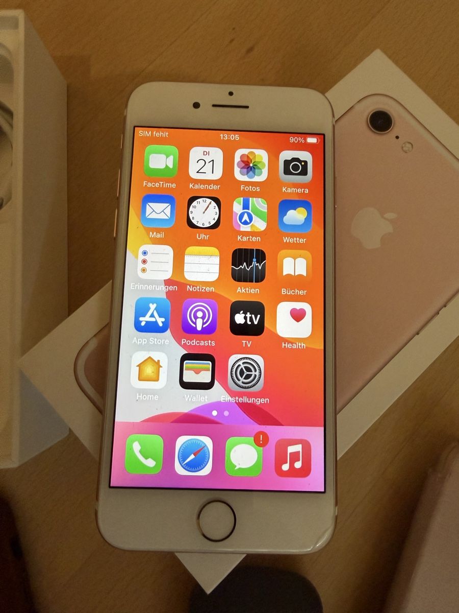 Apple Handys / Smartphones: Apple iPhone 7 128gb Rosagold – Gebraucht aus Uznach von enrico06 2