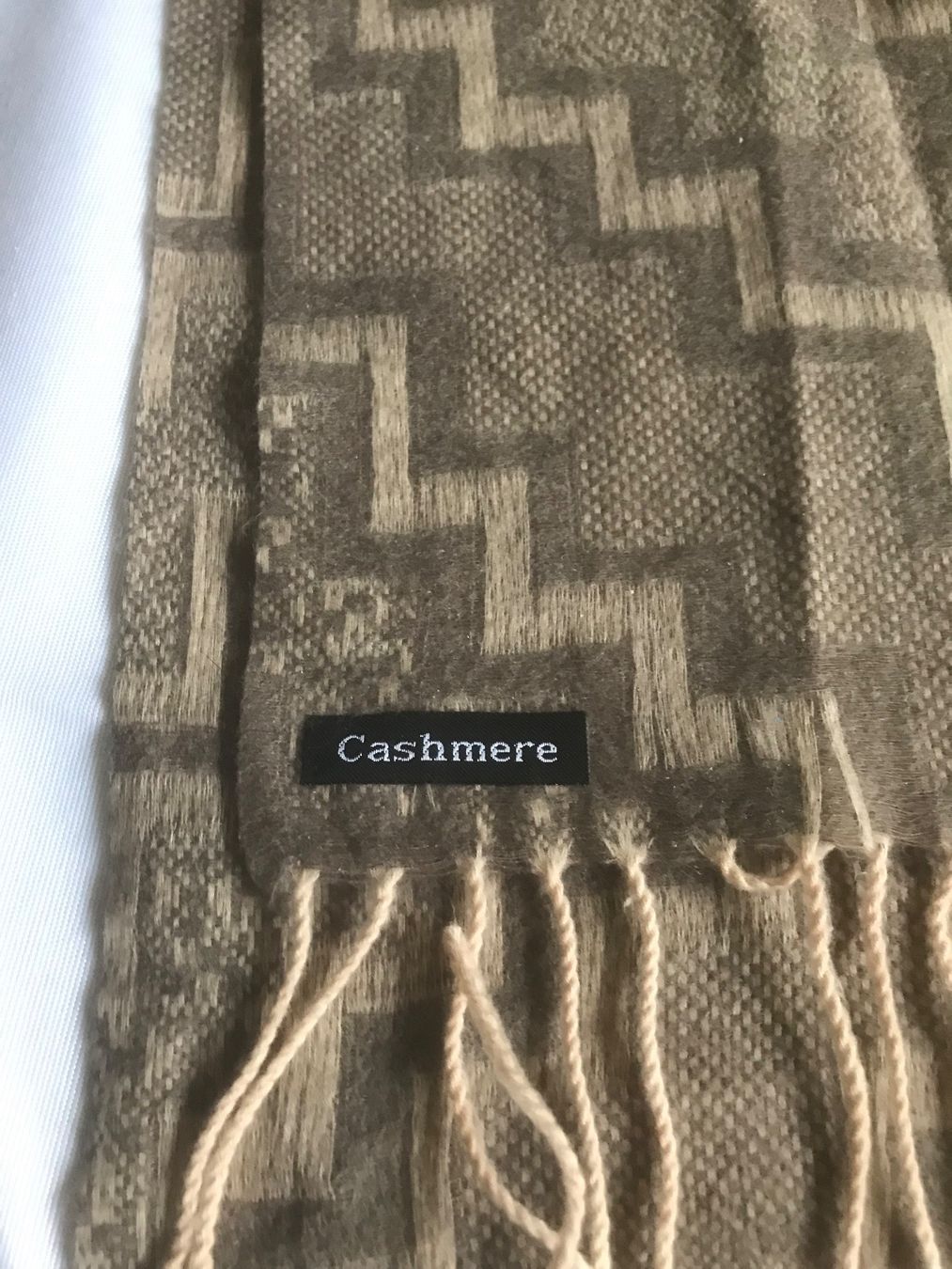 Foulard & Sciarpe: Cashmere- Schal NEU – Nuovo e nell'imballaggio originale da Zürich venduto da pie_9tng 1