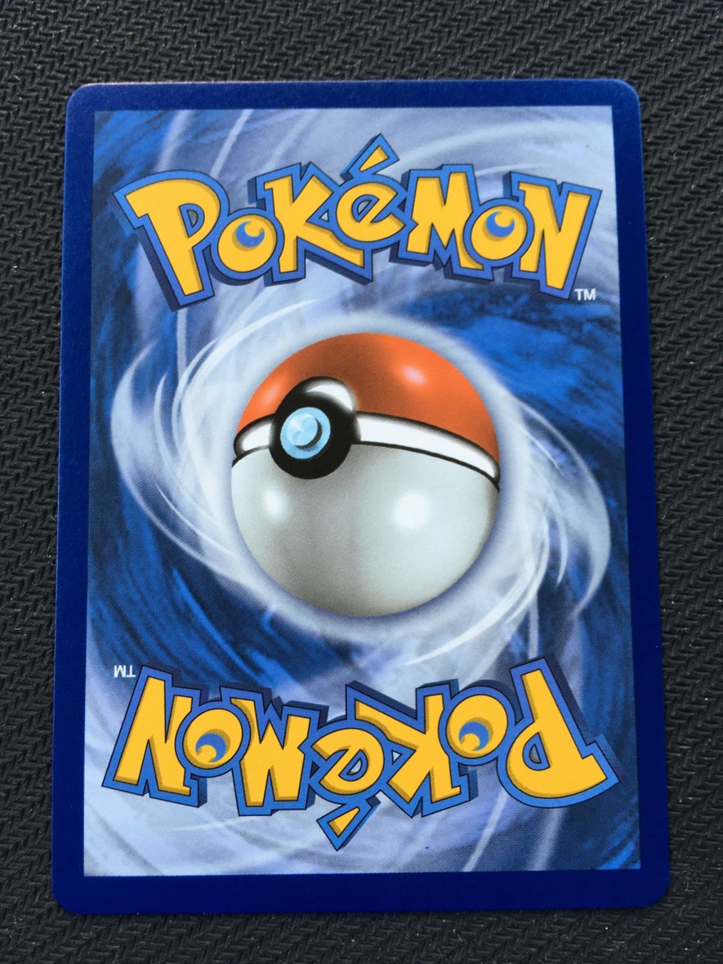 Pokémon Carte collezionabili: Pokémon - Surfing Pikachu VMAX - CEL 009 - EN – Nuovo (secondo la descrizione) da St.Gallen venduto da Punktchen01 1
