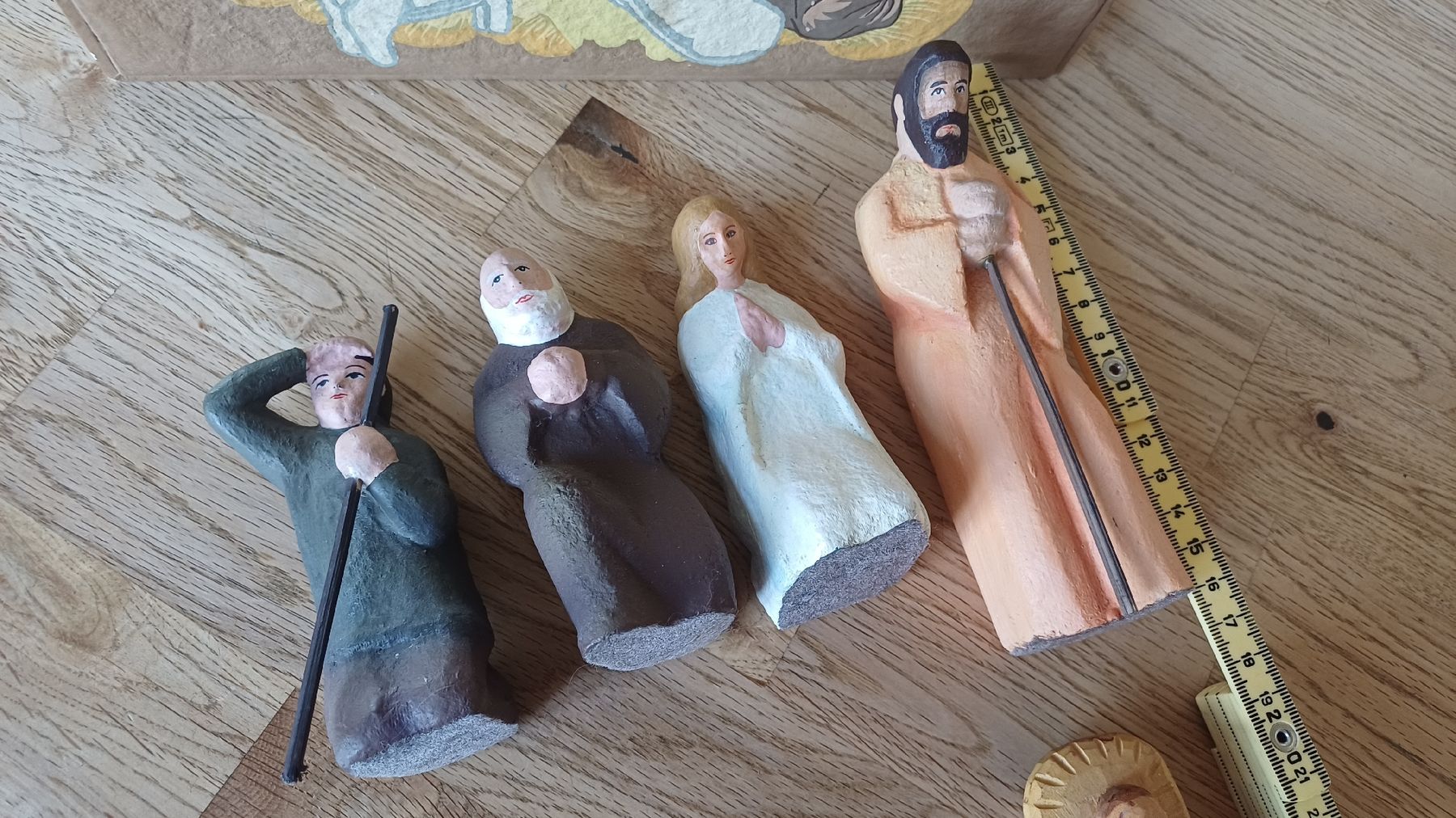 Figurines: Schöne Krippenfiguren aus Holz – D'occasion à Flawil par Pinkmalibu 3