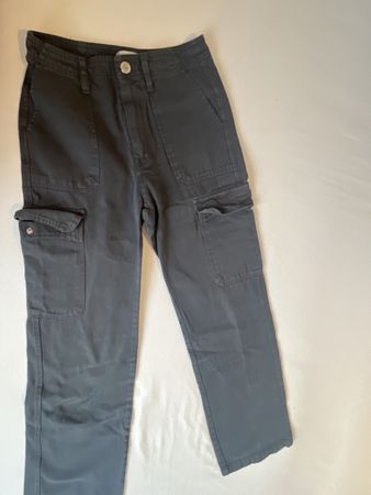 Zara jeans gr 34 grau