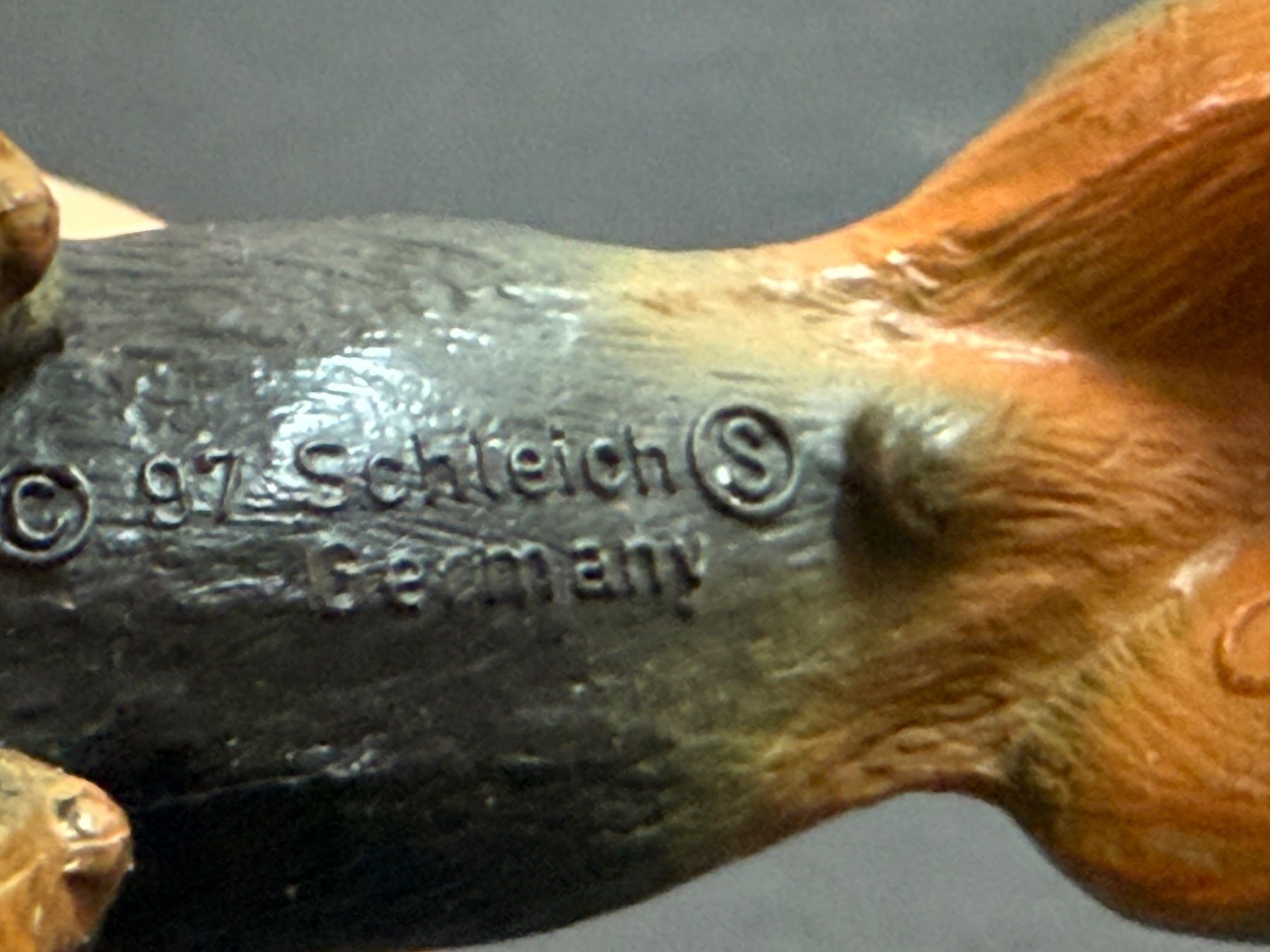 Schleich Statuette: Schleich 16318 Dobermann Rüde Hund – Usato da Ennetbaden venduto da mapa05 5