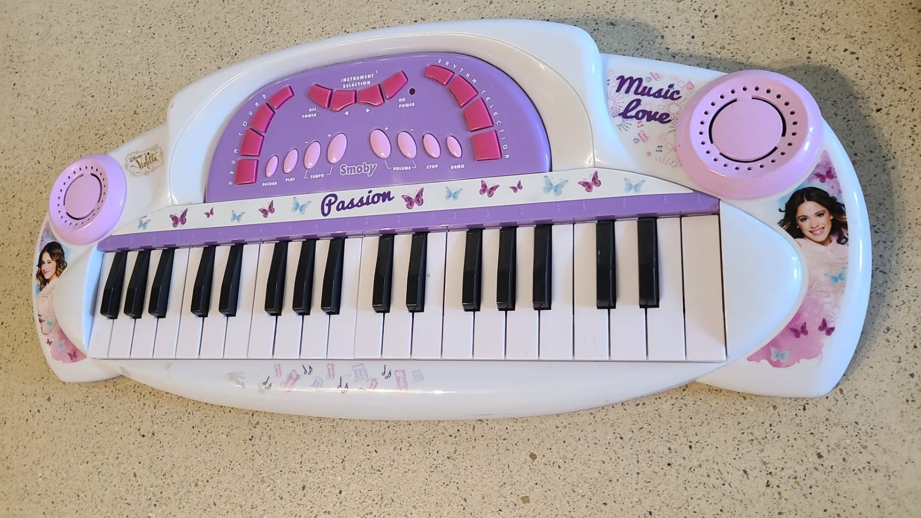 Strumenti musicali: Disney VIOLETTA - elektonisches Keyboard – Usato da Diepoldsau venduto da komando2 1