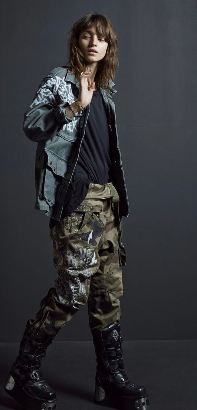 Pantaloni: Faith connexion, camo pants – Usato da Genève venduto da dachaw 2