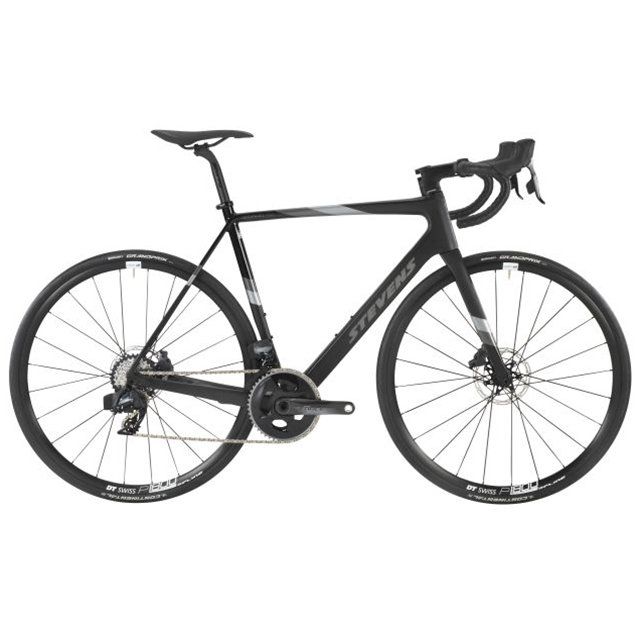 Stevens Biciclette: Izoard Pro Disc Stealth Black 56cm 2023 – Nuovo e nell'imballaggio originale da Giubiasco venduto da cattaneo 1