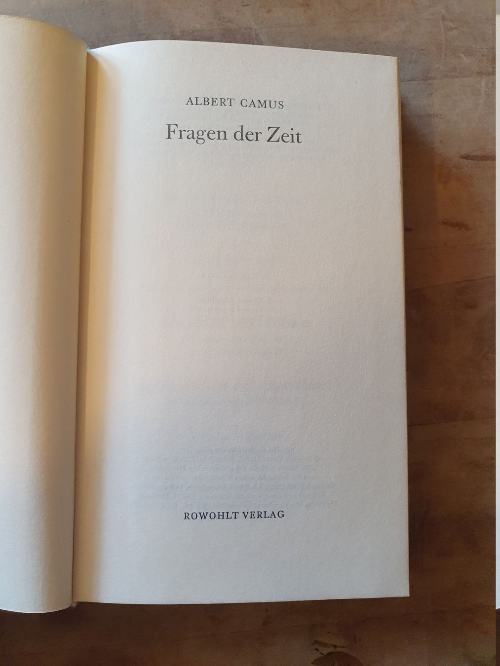 Libri: Fragen der Zeit Albert Camus Rowohlt – Usato da Zürich venduto da loosebone 2