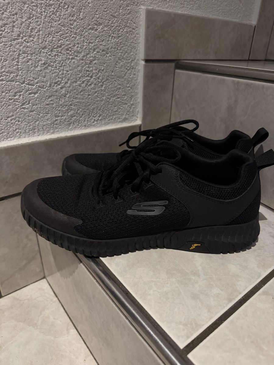 Skechers Chaussures hommes: Sneaker Sketchers – Neuf avec emballage d'origine à Tennwil par Zaylaaa