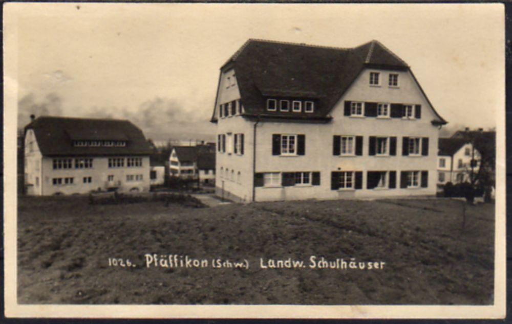 Cartoline postali: Pfäffikon SZ  Schulhäuser – Usato da Bichelsee venduto da Gloeckner