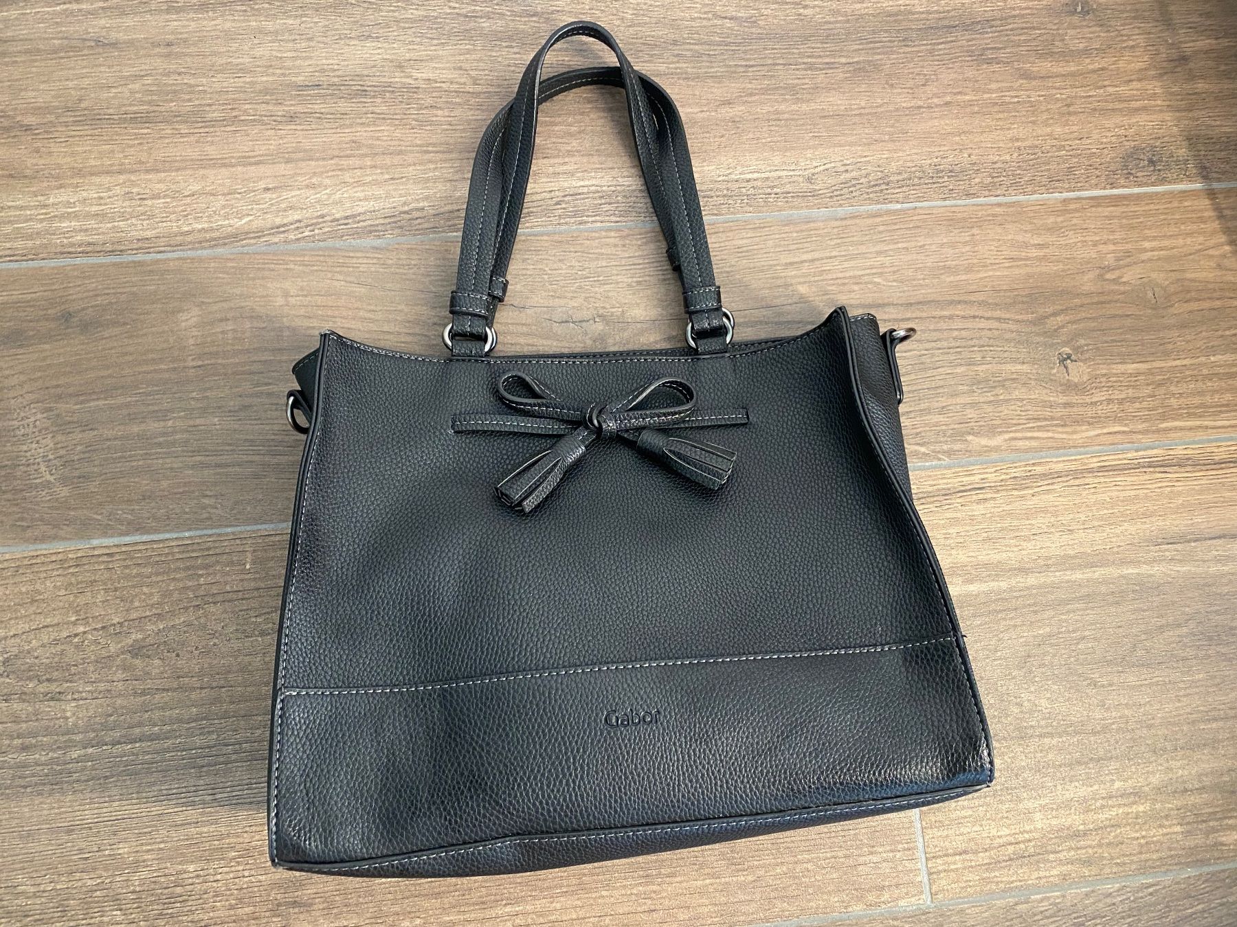 Gabor Borse da donna: Gabor Handtasche Leder mit Schlaufe schwarz – Usato da Pratteln venduto da a23_j2gs