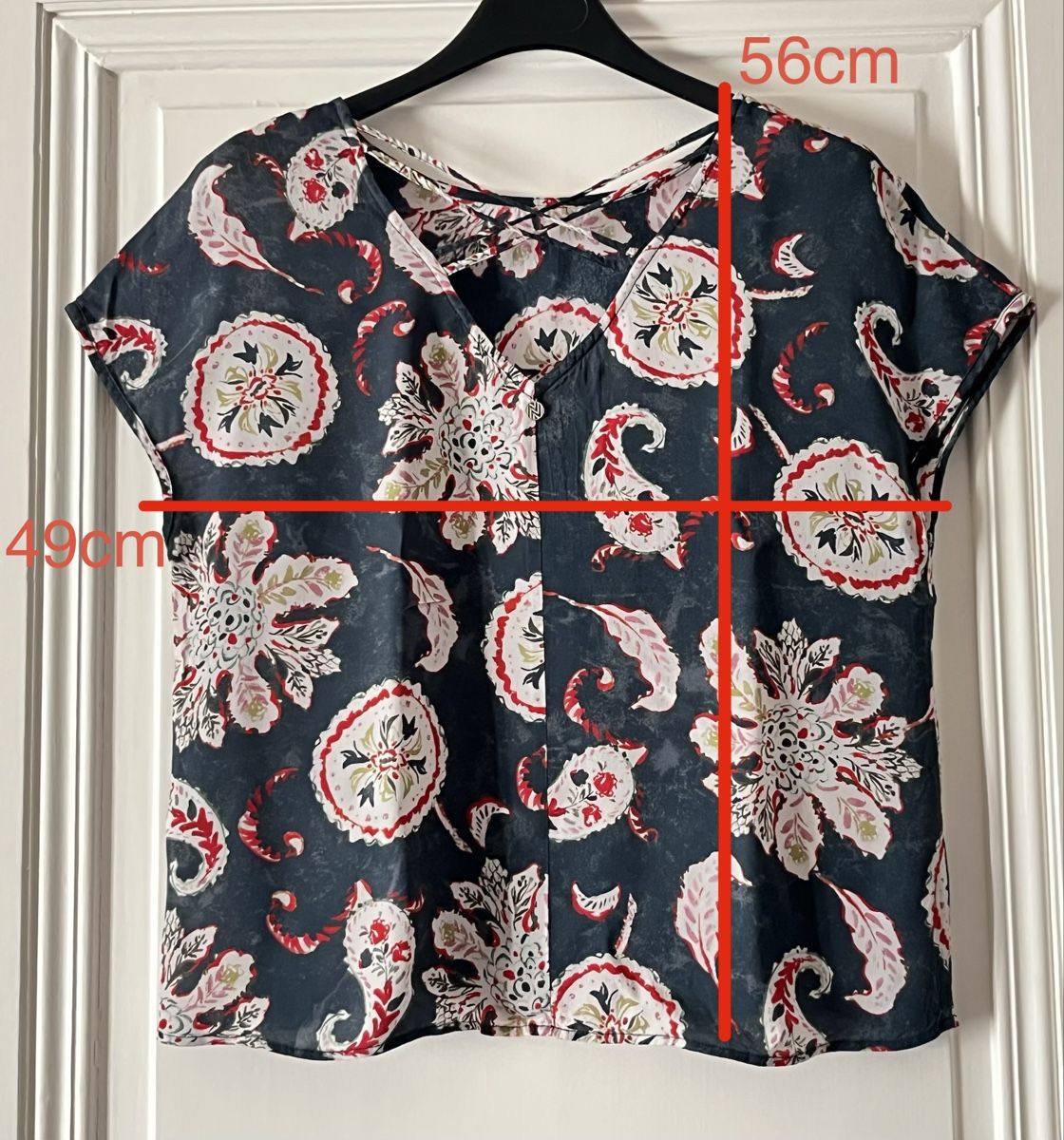 Nile Tops: Haut NILE – Gebraucht aus Lausanne von micou47 5
