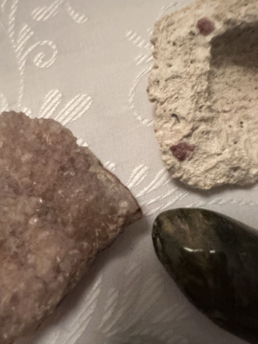 Minerali & Pietre curative: Verschiedene wunderschöne steine. – Usato da Schöfflisdorf venduto da Katrins02 6