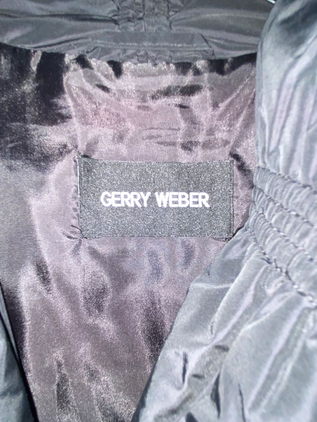 Gerry Weber Vestes: Gerry Weber Winterjacke schwarz Gr.L – D'occasion à Schwarzenburg par Aha016 2