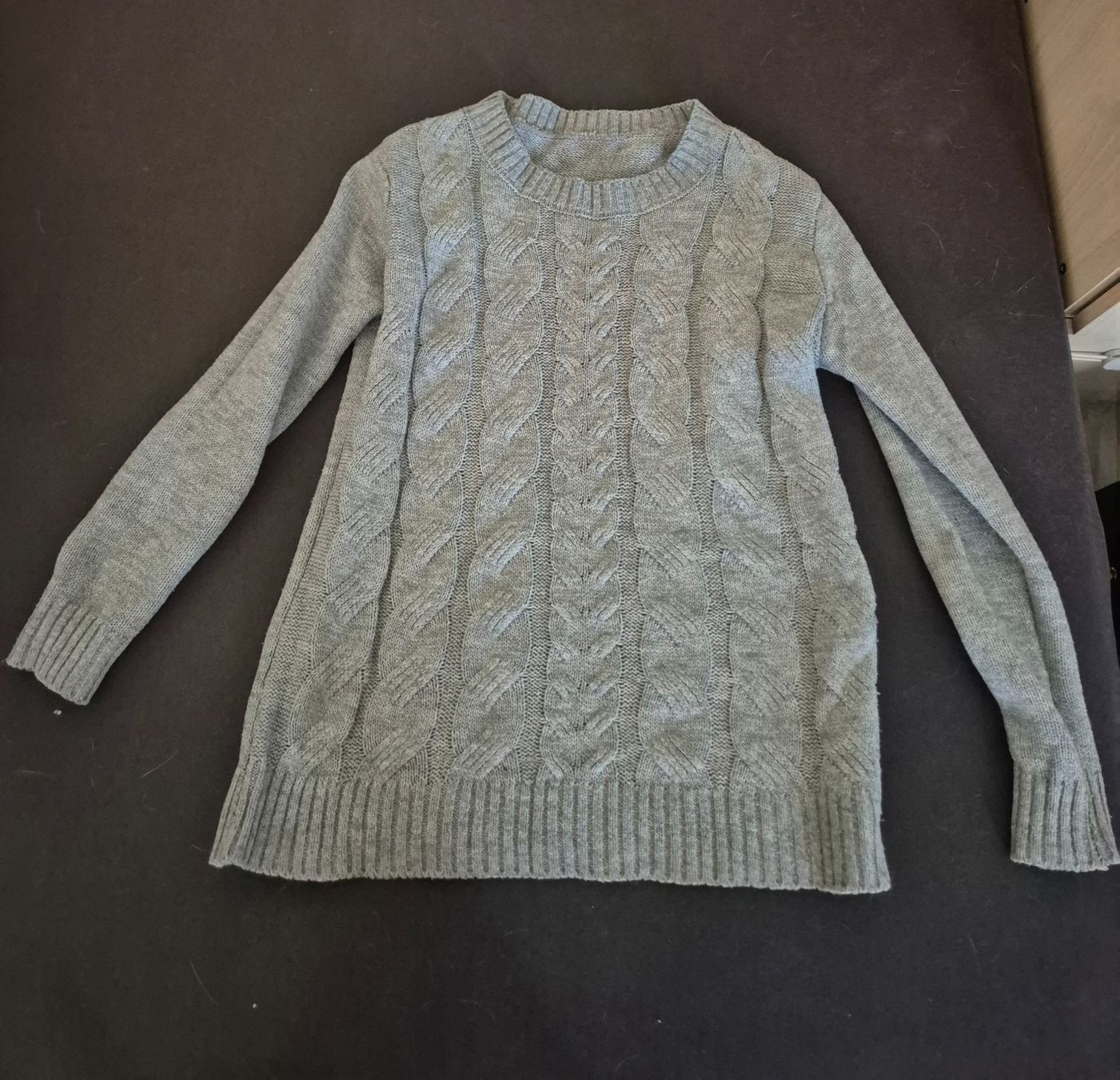 Lotti di vestiti: Vêtements de seconde main – Usato da Payerne venduto da HellYas 4