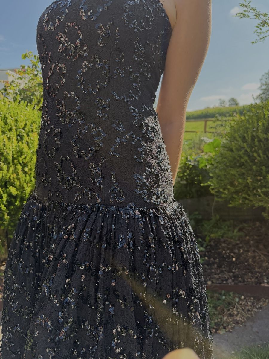Vestiti: Kleid Schwarz Pailletten Grösse 36 – Usato da St. Gallen venduto da irina1234 4