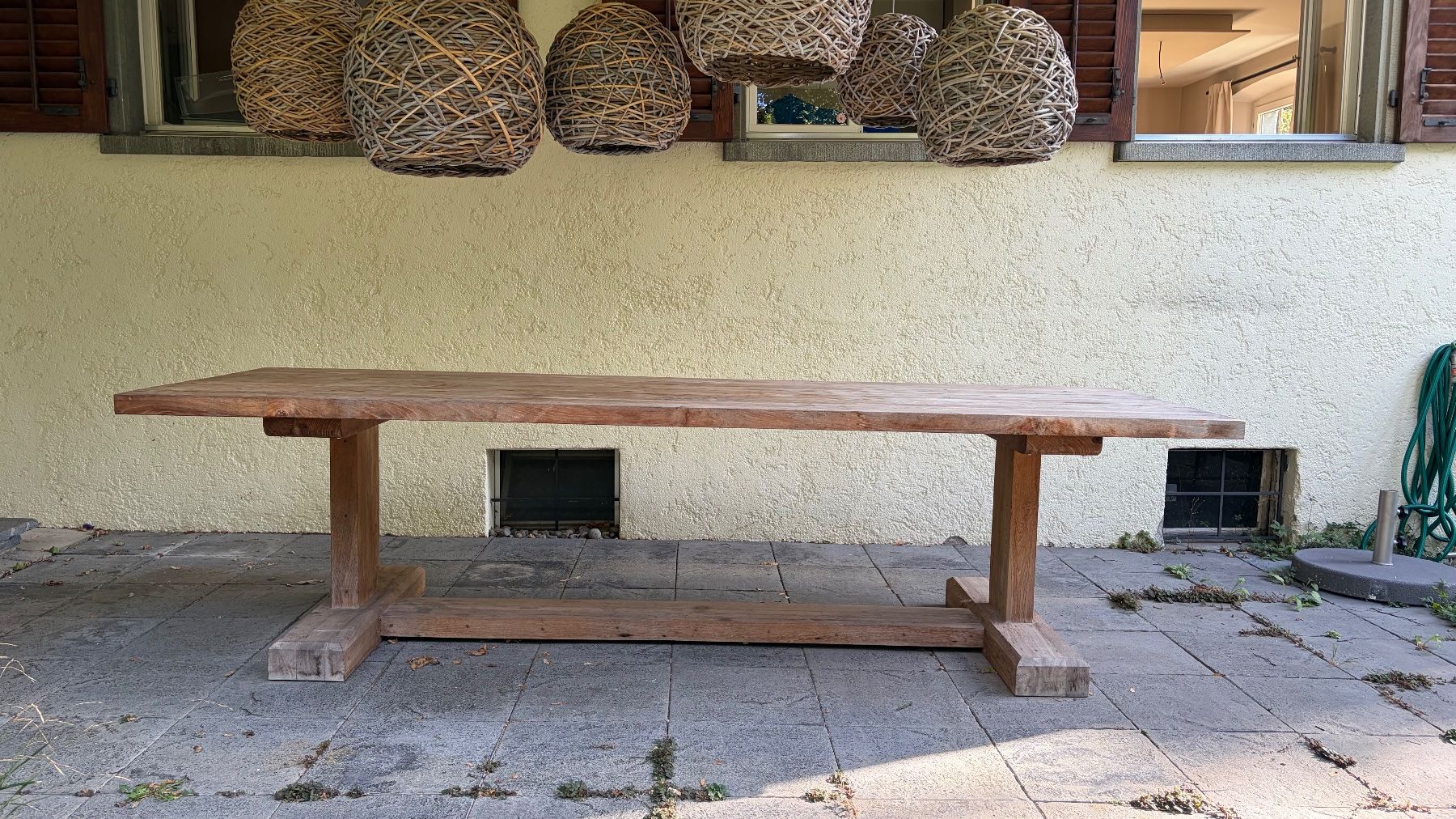 Massiver Holztisch rustikal braun gebraucht guter Zustand (Gebraucht) in Küsnacht ZH für CHF 350 – nur Abholung auf Ricardo kaufen