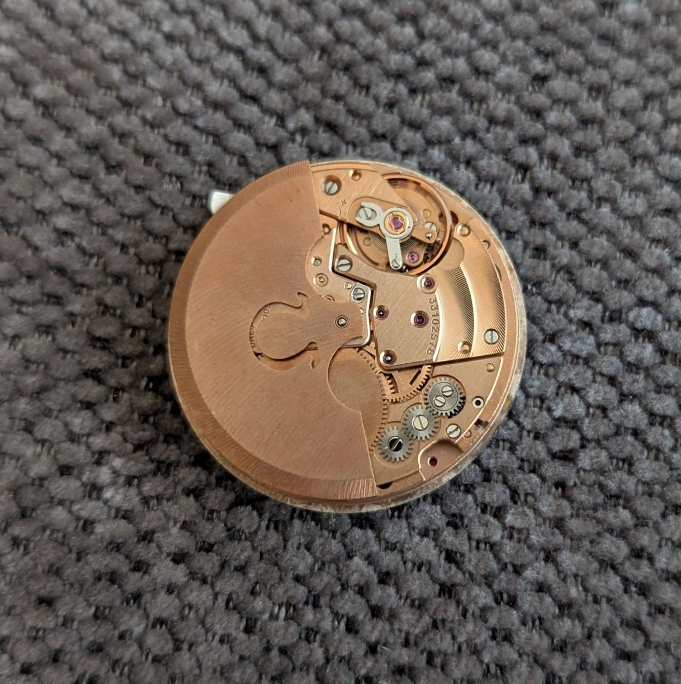 Omega Orologi: Omega Werk  Cal. 1002   Unruhe ok – Difettoso da Oberbüren venduto da Space20 1