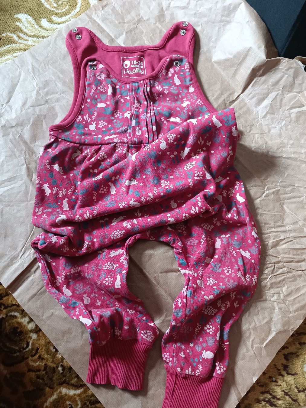 Pantaloni: Latzhose von Picalilly 18-24 Monate – Usato da Busswil BE venduto da Mango87