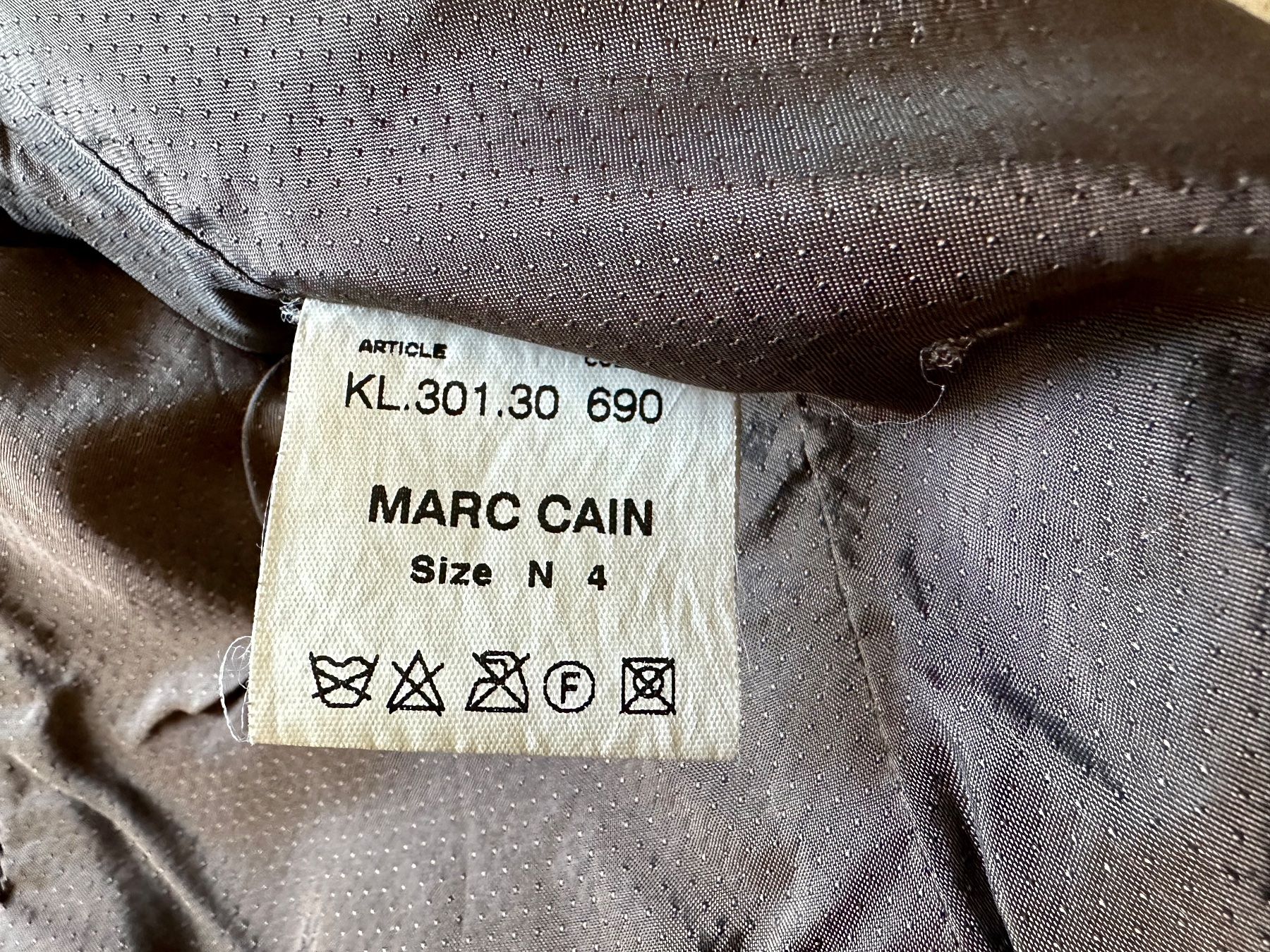 Marc Cain Gilets & Westen: MARC CAN - Vintage echtes Ledergilet / N4 – Neu (gemäss Beschreibung) aus Spreitenbach von Jessy8 4