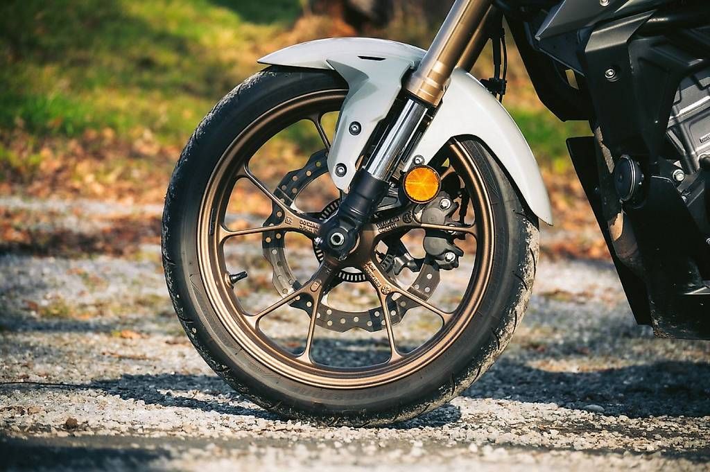 Route: Honda cb125r – D'occasion à Marbach SG par gia_8t8v 3