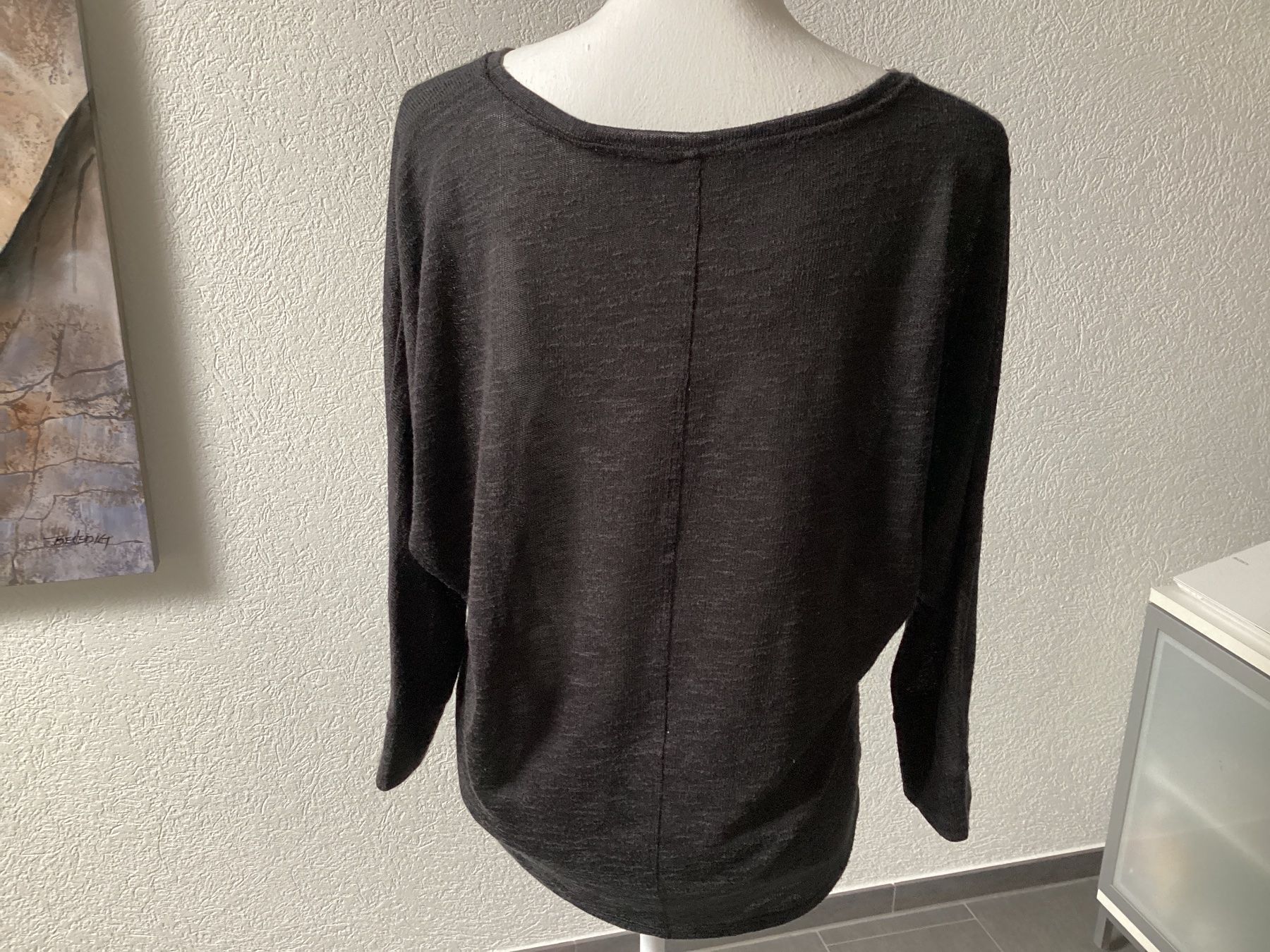 Opus Pullover & Sweatshirts: OPUS Damen Pullover Fledermaus V-Ausschnitt Gr. 40 schwarz – Gebraucht aus Homberg b. Thun von Homata 2