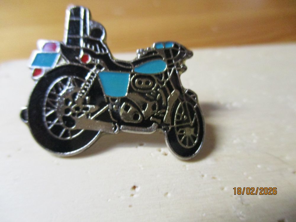 Harley Davidson Pin (Neu (gemäss Beschreibung)) in Felsberg für CHF 0.5 ...