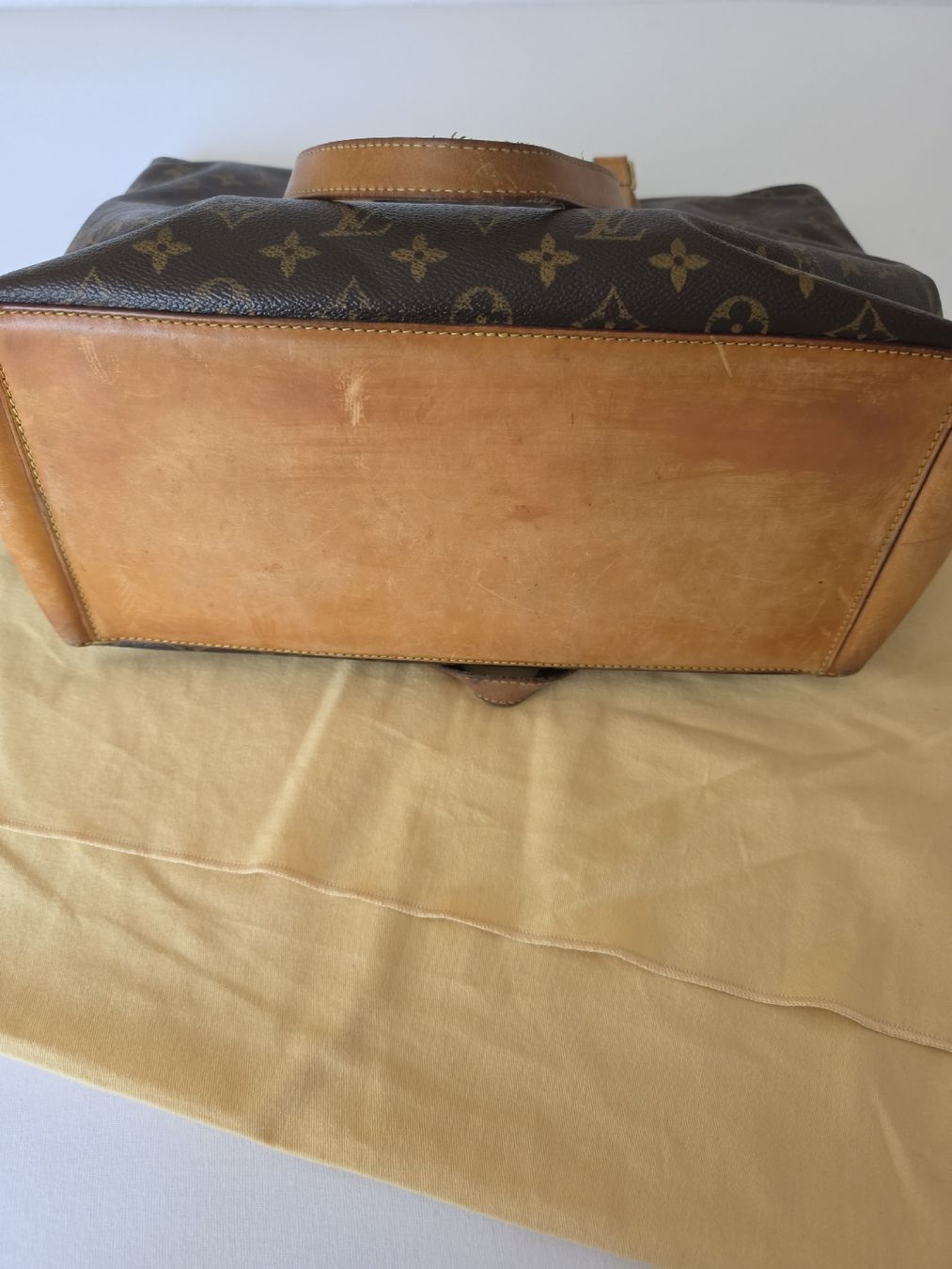 Louis Vuitton Taschen für Damen: Louis Vuitton – Gebraucht aus Strengelbach von romanna 5