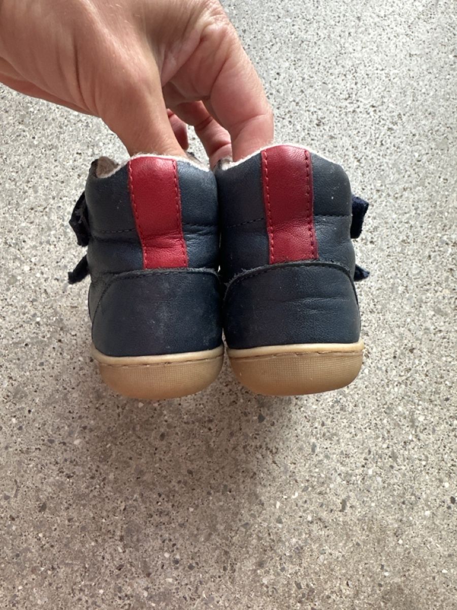 Schuhe für Jungen: TELYOH WINTERSCHUHE Grösse 20 – Gebraucht aus Zürich von helmut013 1