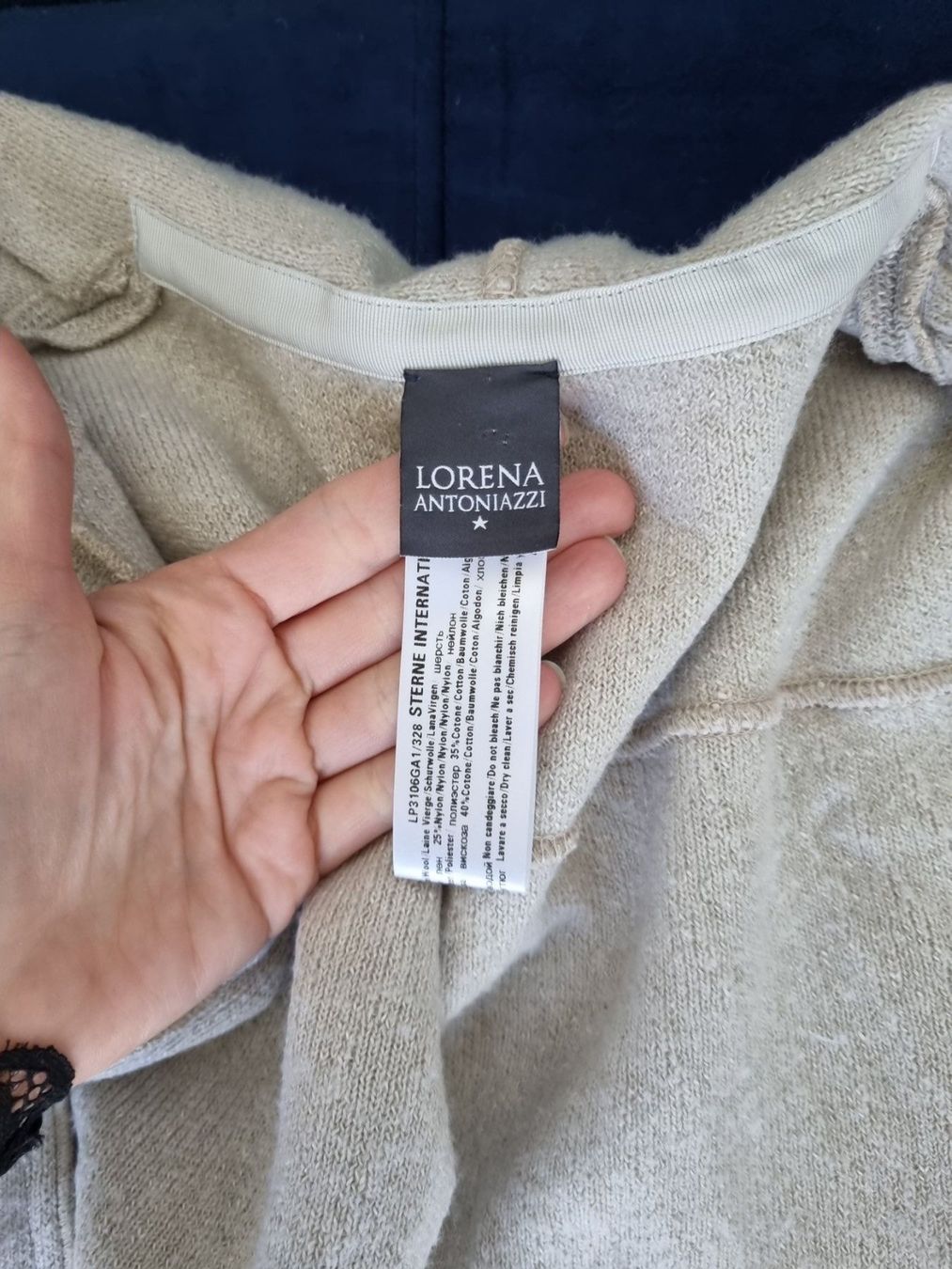 Cappotti: Strickmantel Lorena Antoniazzi 36 beige – Usato da Bad Zurzach venduto da Mfritzli 4