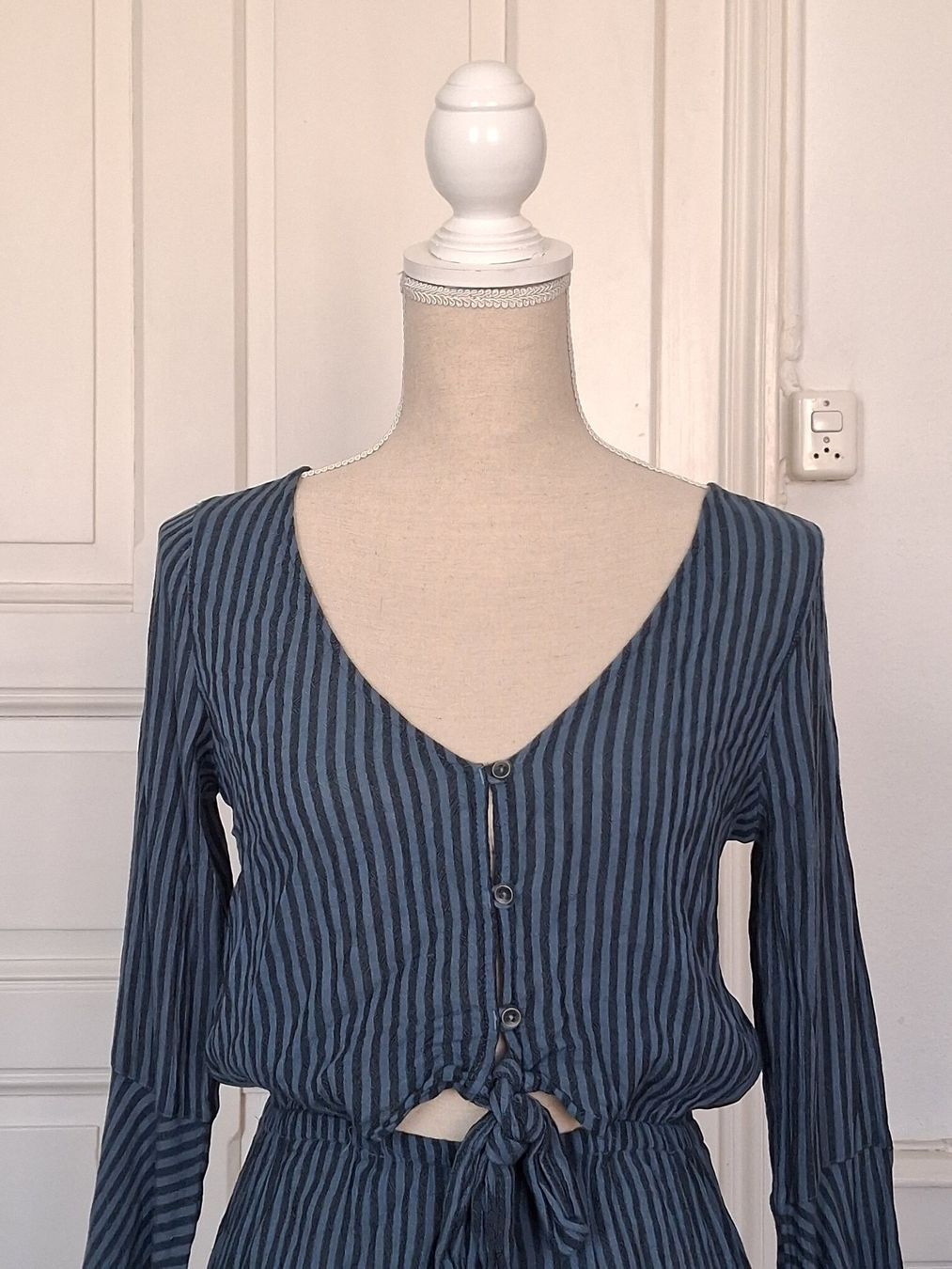 Billabong Jumpsuits: Kurzer Jumpsuit Billabong Blau Gr. S – Gebraucht aus Ried-Brig von Zzyzx 2
