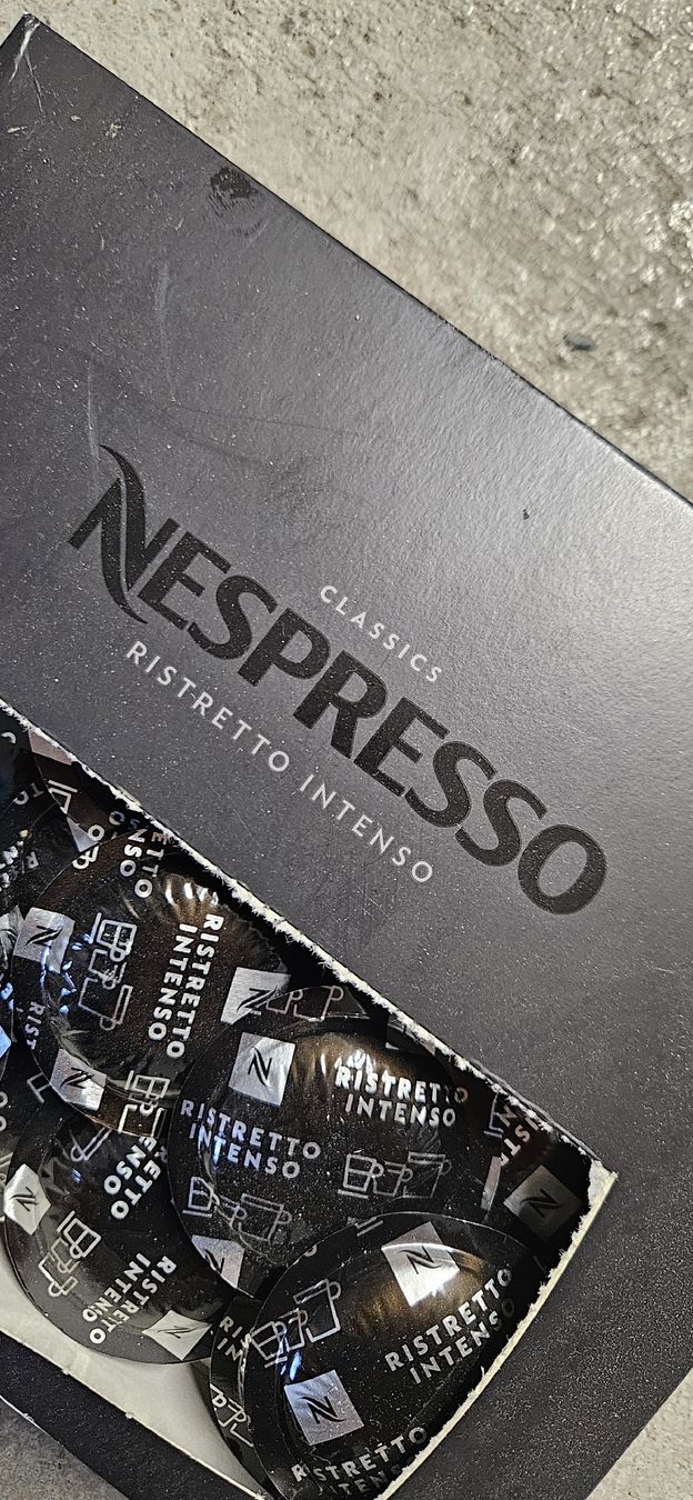 Nespresso Cibi & Specialità: Nespresso Ristretto Intenso  – Nuovo (secondo la descrizione) da Baar venduto da Vel...Baar45 1