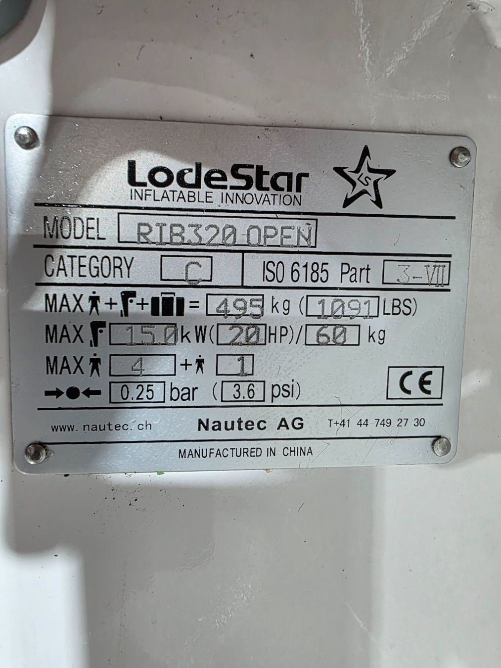 Lodestar Barche: Lodestar RIB 320 open mit festem Boden. – Usato da Herisau venduto da Viper1971 2