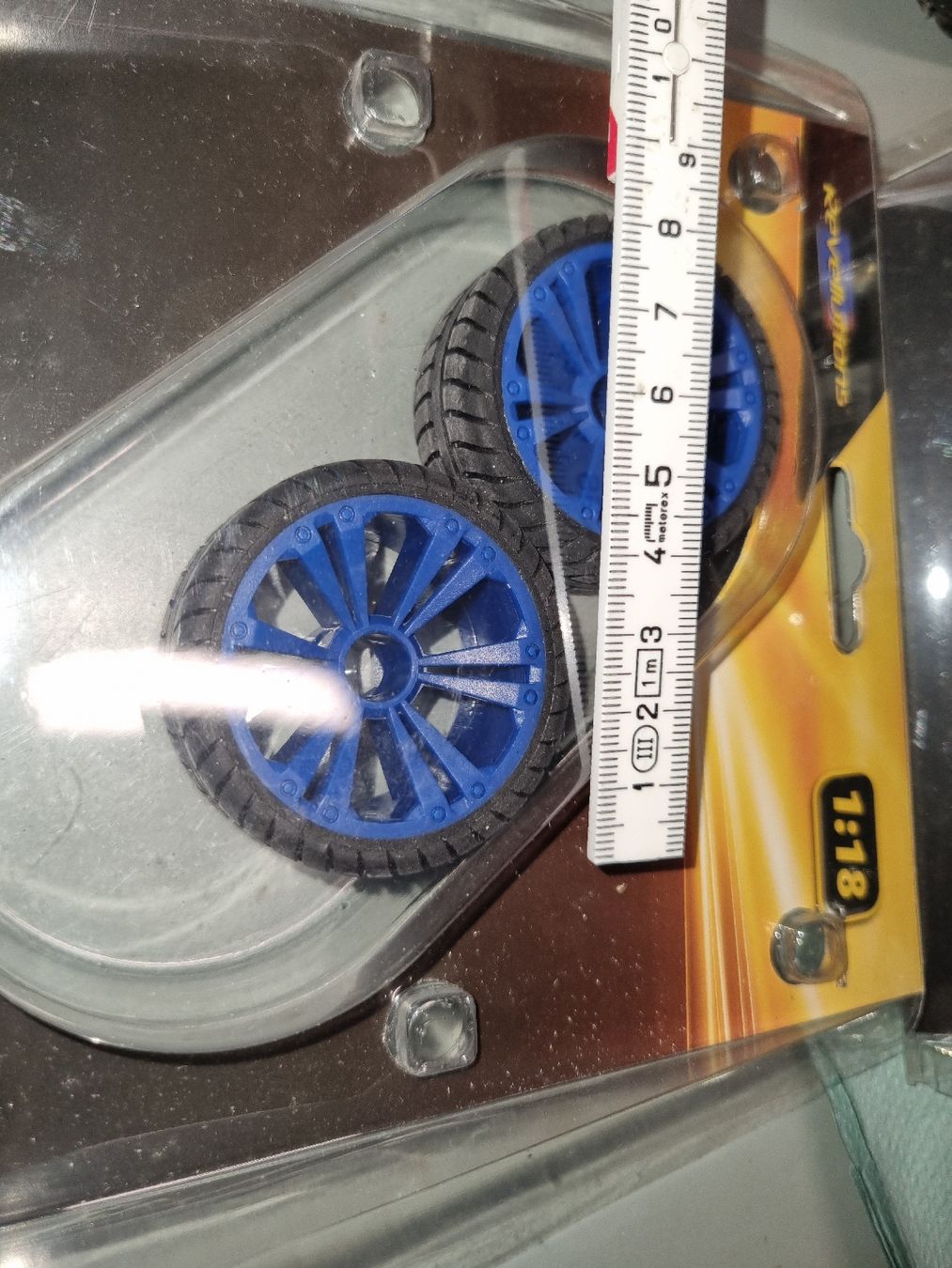 Giocattoli: RC Auto Räder Set,  einiges neu. – Usato da Wettingen venduto da Ishi8 3
