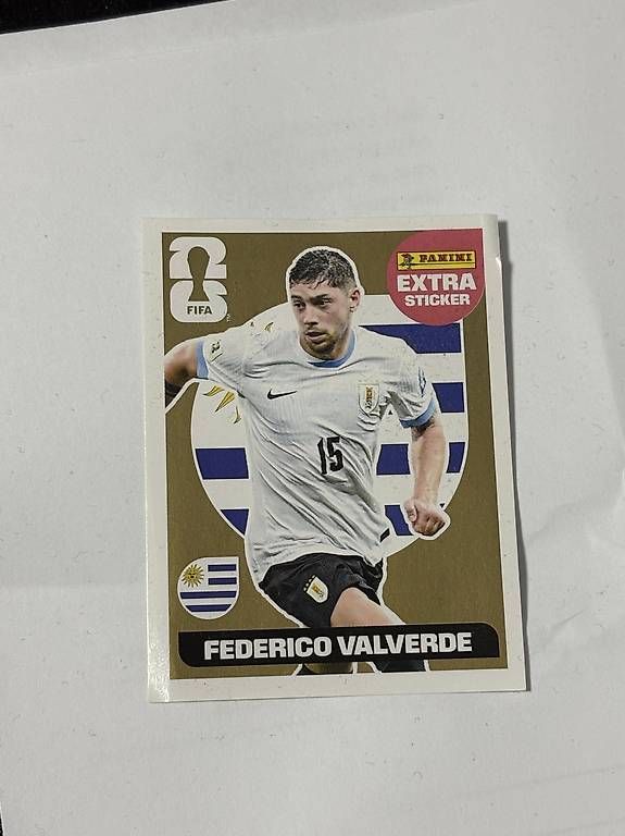 Cartes à collectionner: Panini Valverde Extra Sticker GOLD – D'occasion à Arbon par had_z7tj