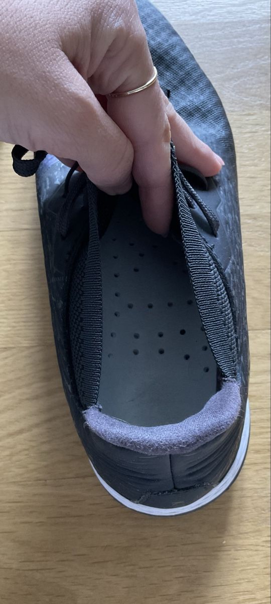 Decathlon Scarpe da uomo: Fussballschuhe von Kipsta – Usato da Horw venduto da Spi8992 3