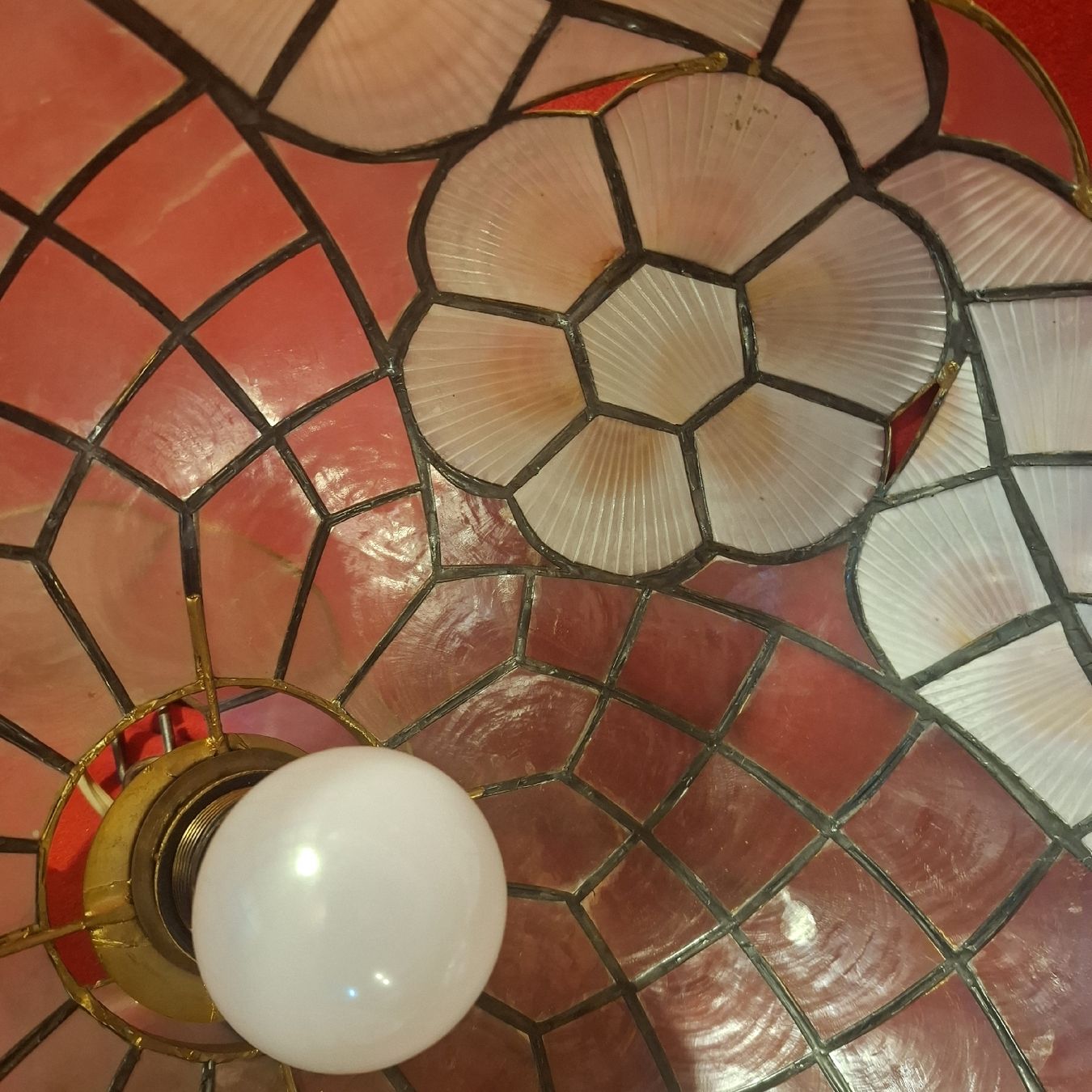 Lampadari & plafoniere: Vintage "Capiz Shell" Deckenlampe – Usato da Nürensdorf venduto da DANG3REUX 5