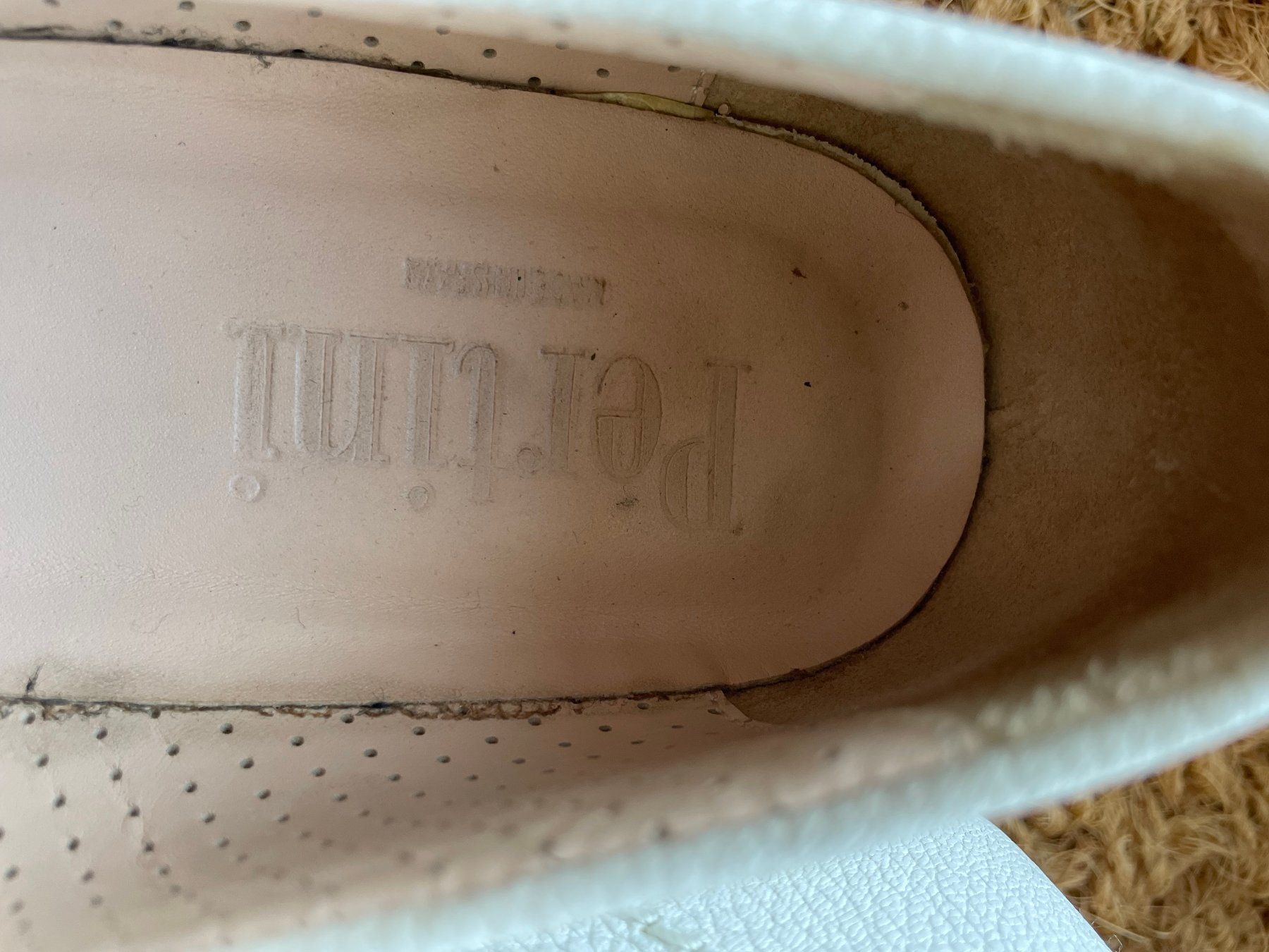 Scarpe da donna: Schuhe Marke Pertini 38 1/2 – Usato da Hausen am Albis venduto da Werk3 2