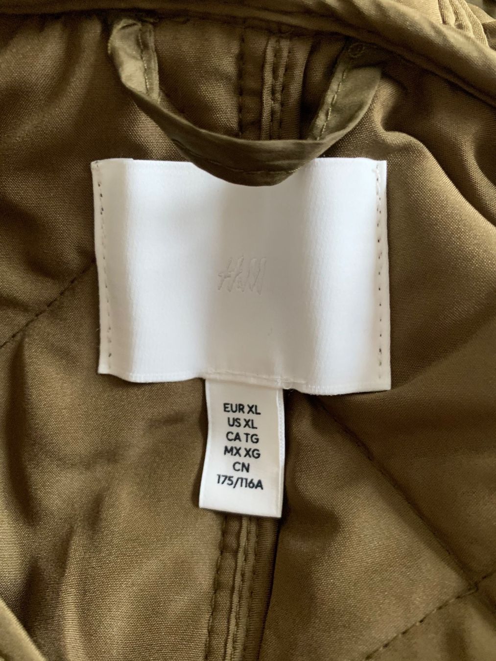 H&M Giacche: Steppjacke von H&M Gr.XL olive – Usato da Ellikon an der Thur venduto da Bali1999 7