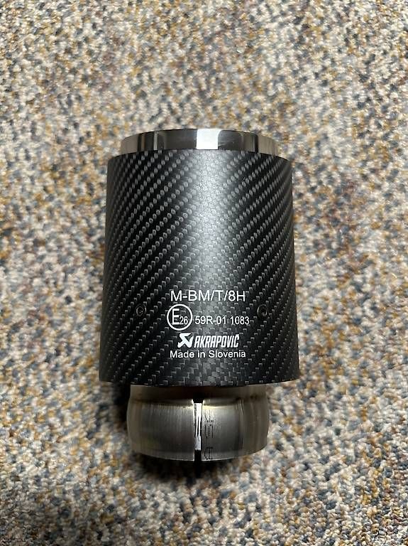 Auspuffanlagen: Akrapovic Endtopf M3 – Gebraucht aus Hohenrain von and_mk8q 2