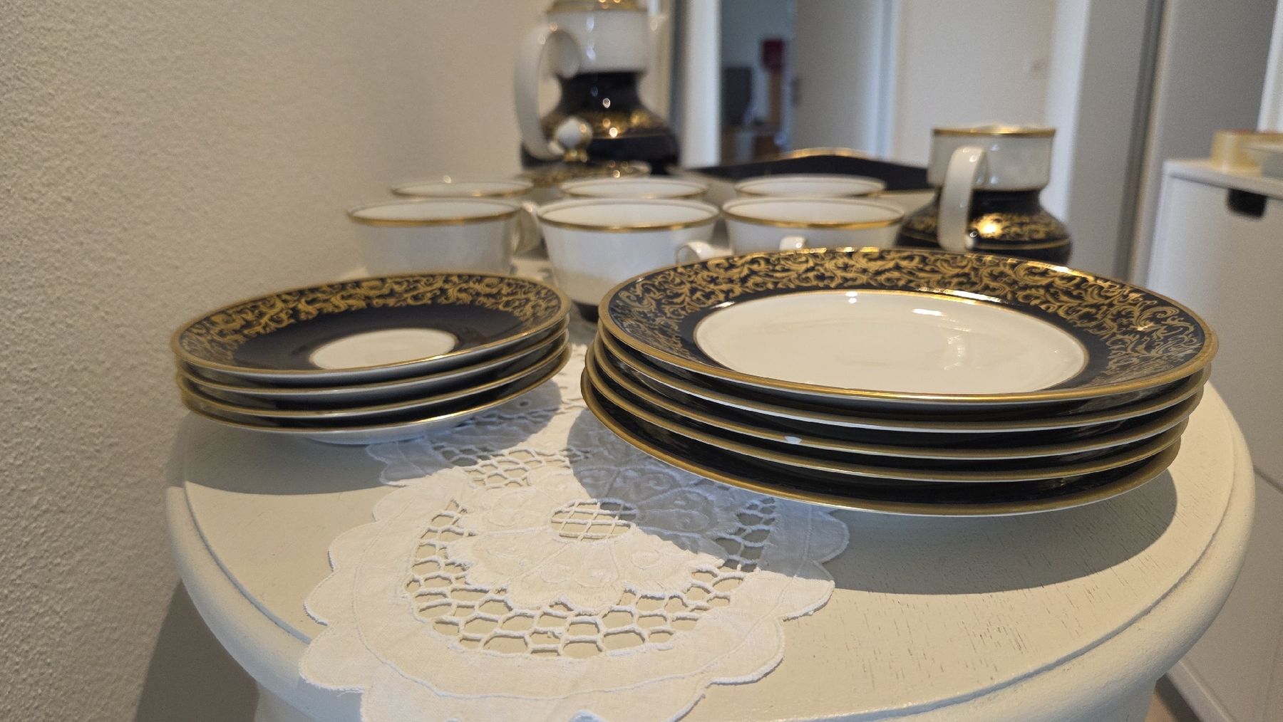 Set di piatti: Reichenbach Kaffeeservice Echt Kobalt Gold – Usato da Beckenried venduto da palle2105 1