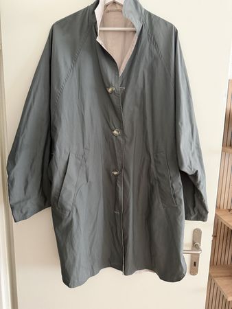 Wendemantel beige und waldgrün  mit Knopfleiste Gr.L-XL